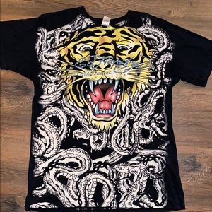 EdHardy t-shirt